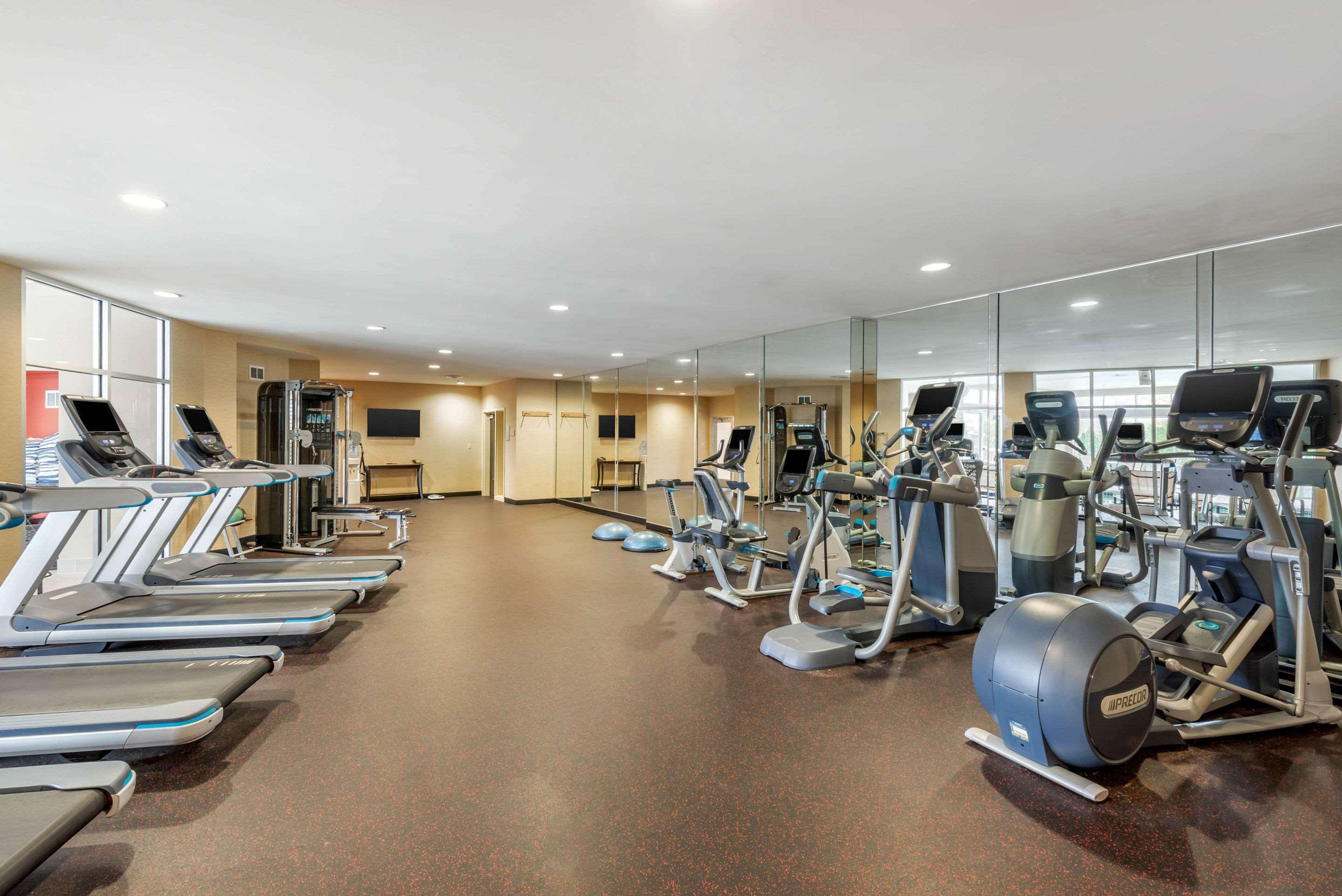 แคมเบรีย โฮเต็ล แอครอน - แคนตัน แอร์พอร์ต Hotel Uniontown ภายนอก รูปภาพ