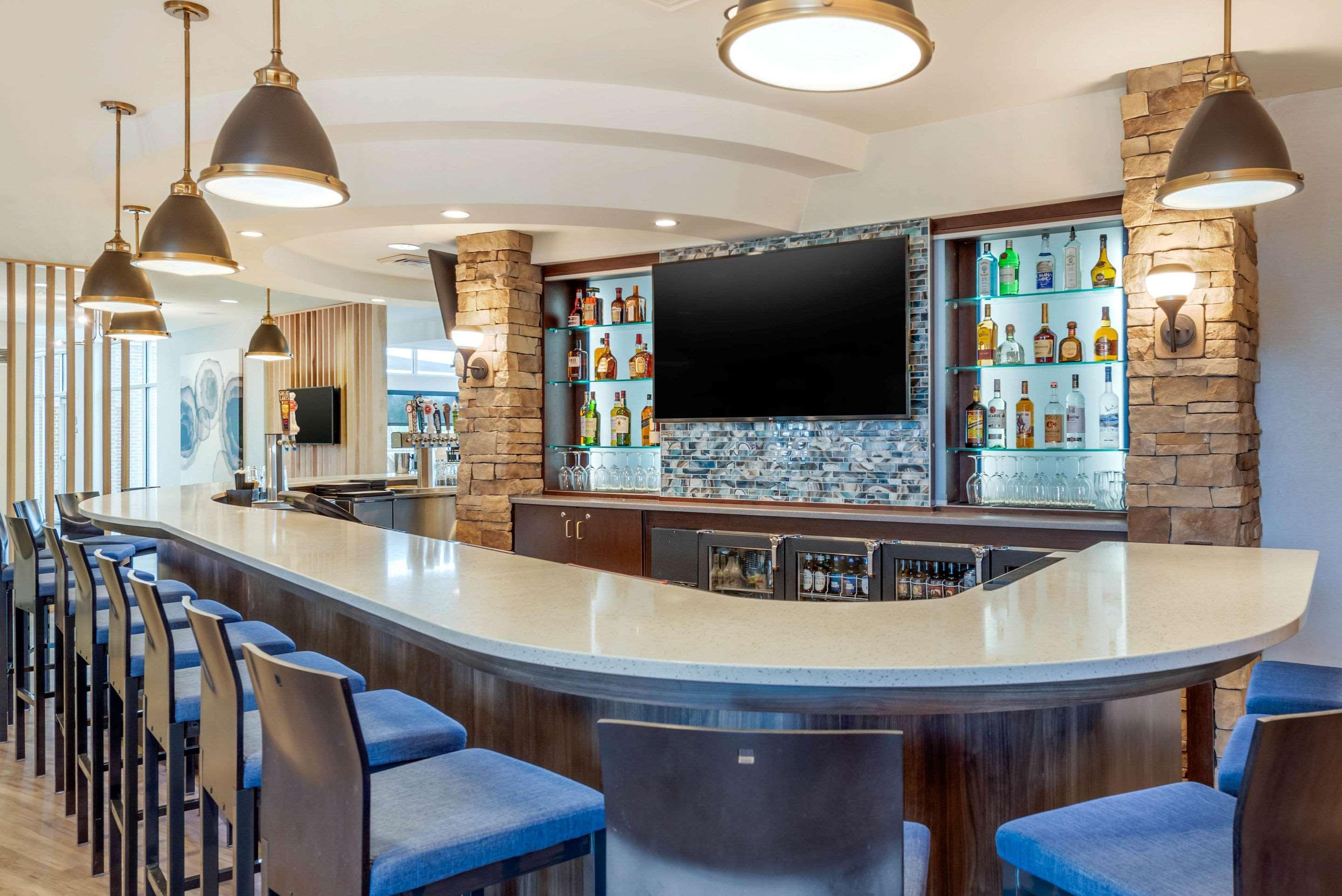 แคมเบรีย โฮเต็ล แอครอน - แคนตัน แอร์พอร์ต Hotel Uniontown ภายนอก รูปภาพ